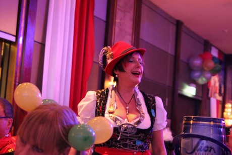 kostuemsitzung