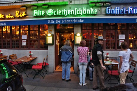 kuenstler-helfen-kindern