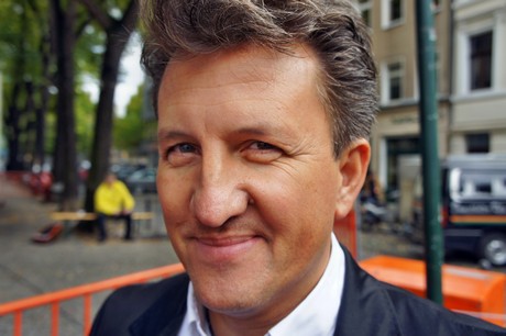 langer-tisch