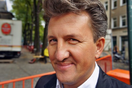 langer-tisch