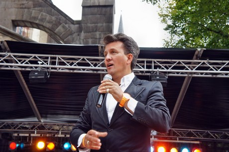 langer-tisch
