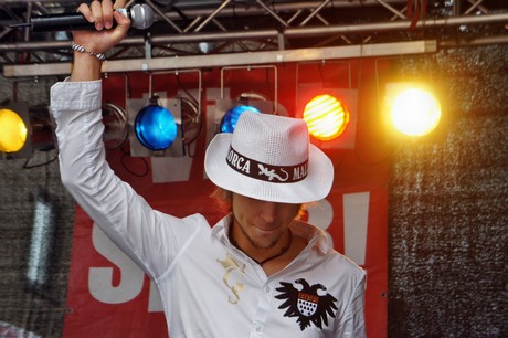 langer-tisch