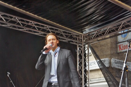 langer-tisch