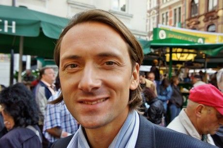 langer-tisch