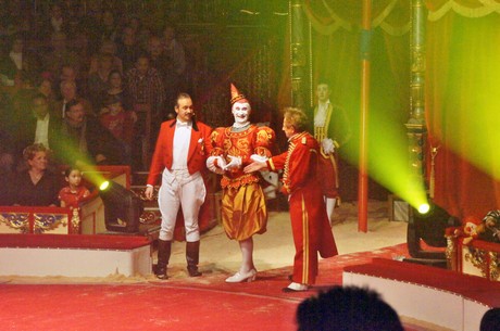 premiere-cirkus-roncalli