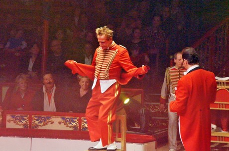 premiere-cirkus-roncalli