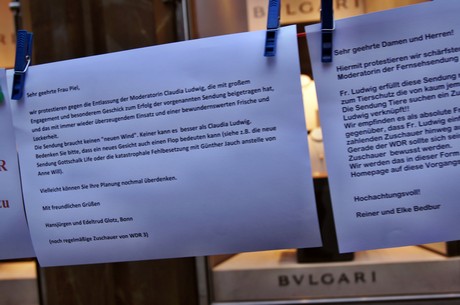 protestaktion-auf-dem-wallrafplatz