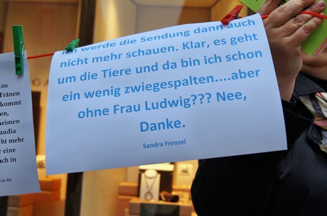 protestaktion-auf-dem-wallrafplatz