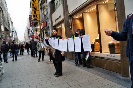 protestaktion-auf-dem-wallrafplatz