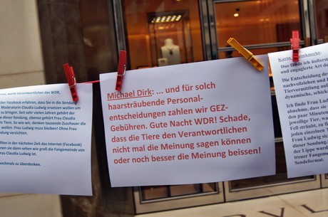 protestaktion-auf-dem-wallrafplatz
