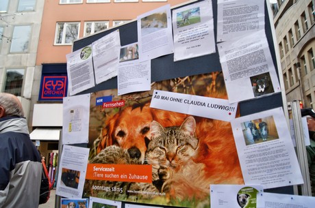 protestaktion-auf-dem-wallrafplatz