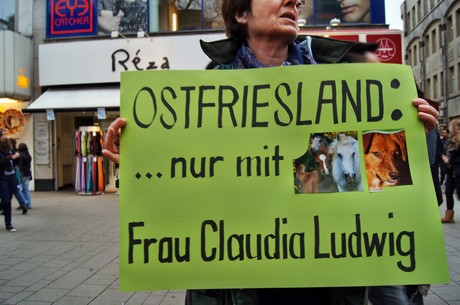 protestaktion-auf-dem-wallrafplatz