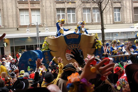 rosenmontagszug