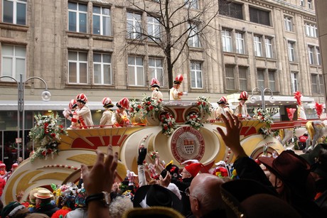 rosenmontagszug