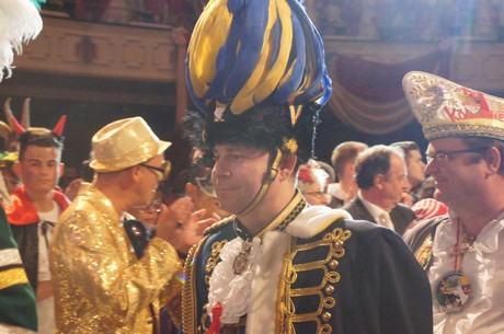 sitzung-der-aidshilfe