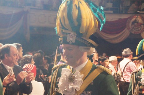sitzung-der-aidshilfe