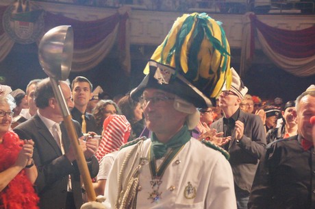 sitzung-der-aidshilfe