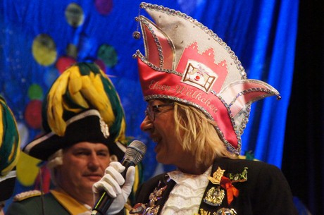 sitzung-der-aidshilfe
