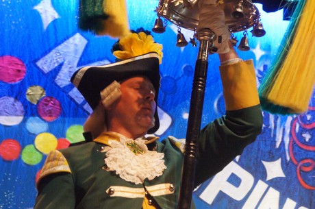 sitzung-der-aidshilfe