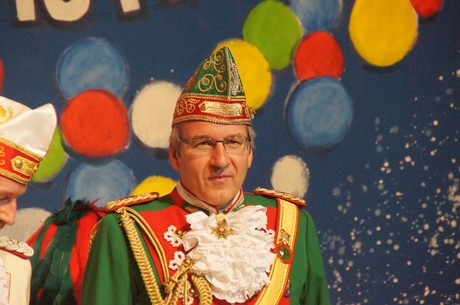 sitzung-der-aidshilfe