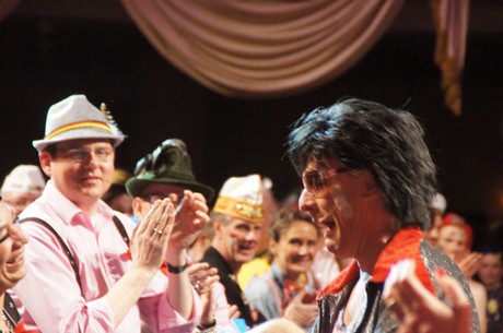 sitzung-der-aidshilfe