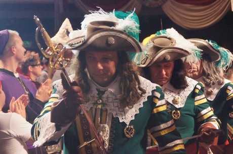 sitzung-der-aidshilfe