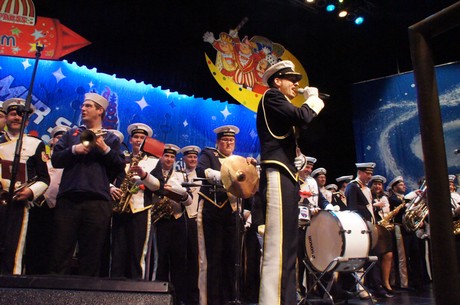 sitzung-der-aidshilfe
