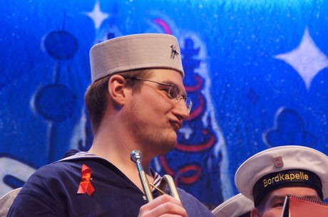 sitzung-der-aidshilfe