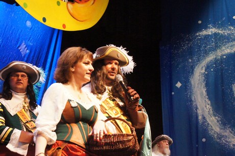 sitzung-der-aidshilfe