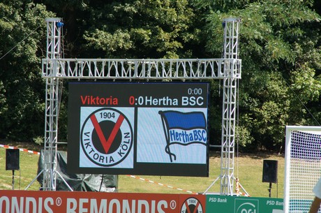 saisoneroeffnung-fc-viktoria