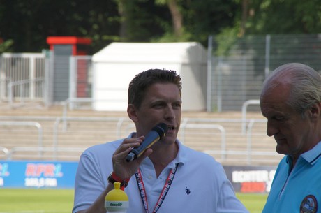 saisoneroeffnung-fc-viktoria