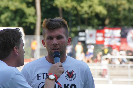 saisoneroeffnung-fc-viktoria