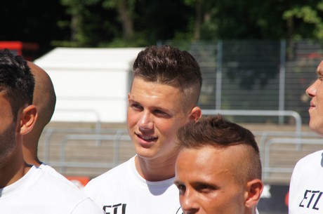saisoneroeffnung-fc-viktoria