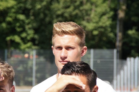 saisoneroeffnung-fc-viktoria