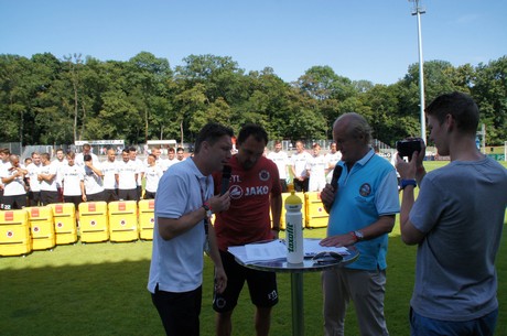 saisoneroeffnung-fc-viktoria