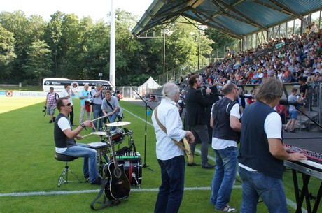 saisoneroeffnung-fc-viktoria
