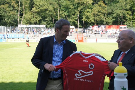 saisoneroeffnung-fc-viktoria