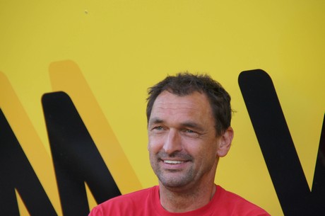saisoneroeffnung-fc-viktoria