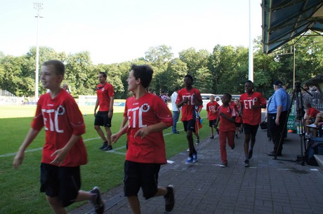 saisoneroeffnung-fc-viktoria