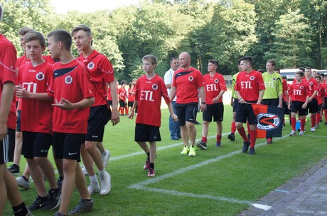 saisoneroeffnung-fc-viktoria