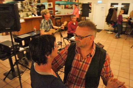 ue30-Party-Strandbad-Marie