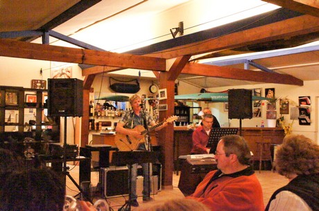 ue30-Party-Strandbad-Marie
