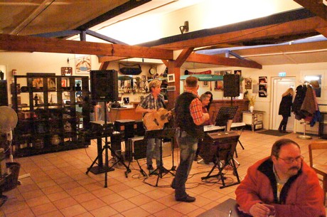 ue30-Party-Strandbad-Marie