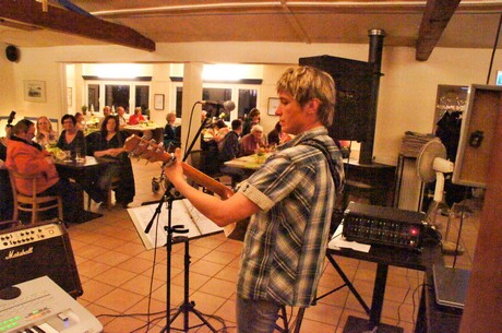 ue30-Party-Strandbad-Marie