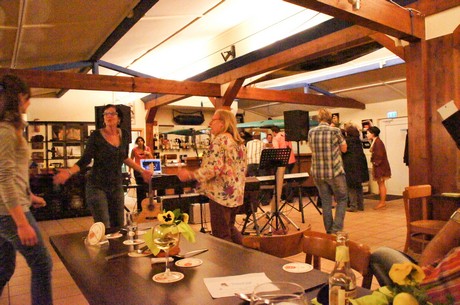 ue30-Party-Strandbad-Marie