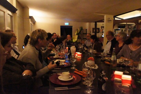 ue30-Party-in-Strandbad-Langel