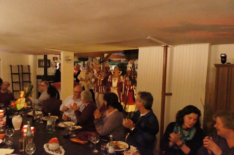 ue30-Party-in-Strandbad-Langel