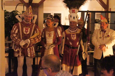 ue30-Party-in-Strandbad-Langel