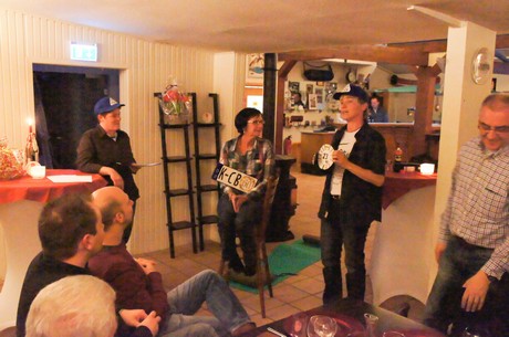 ue30-Party-in-Strandbad-Langel