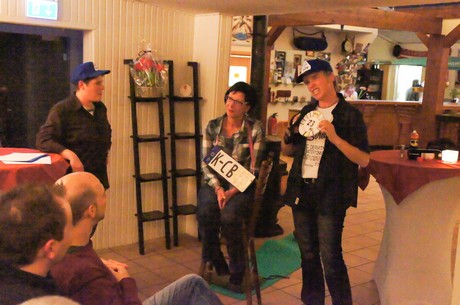 ue30-Party-in-Strandbad-Langel